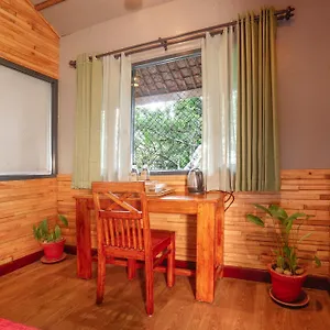 Vythiri Resort 4*, Vythiri Indien