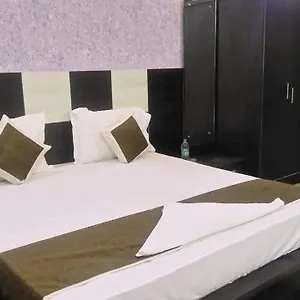 Bed & Breakfast Rama Hs, Agra (Uttar Pradesh)